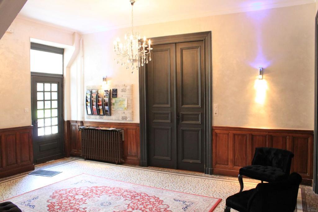 Chambres D'Hotes Chateau De Viviez Exterior photo
